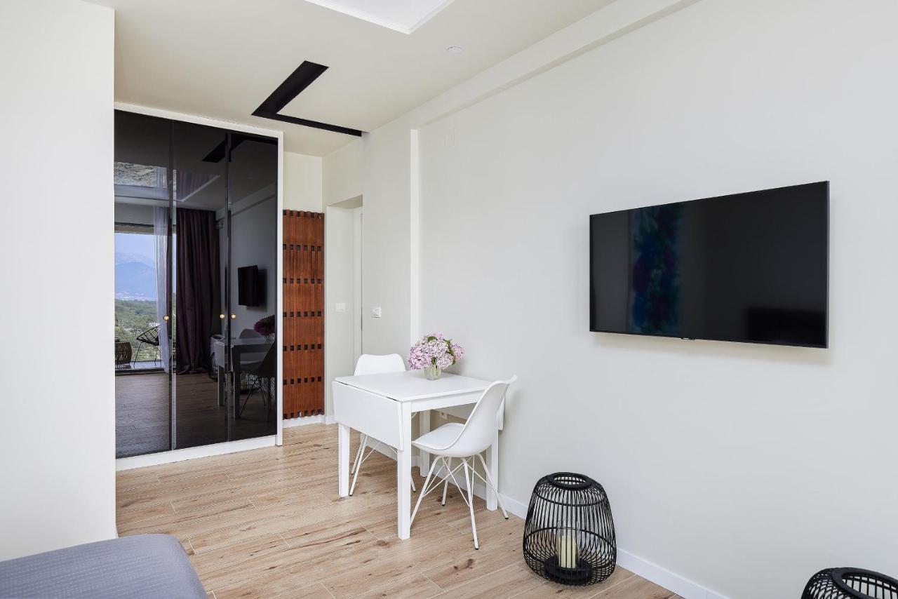 Przice Gardens Apartment With Heated Pool Kotor Exterior foto