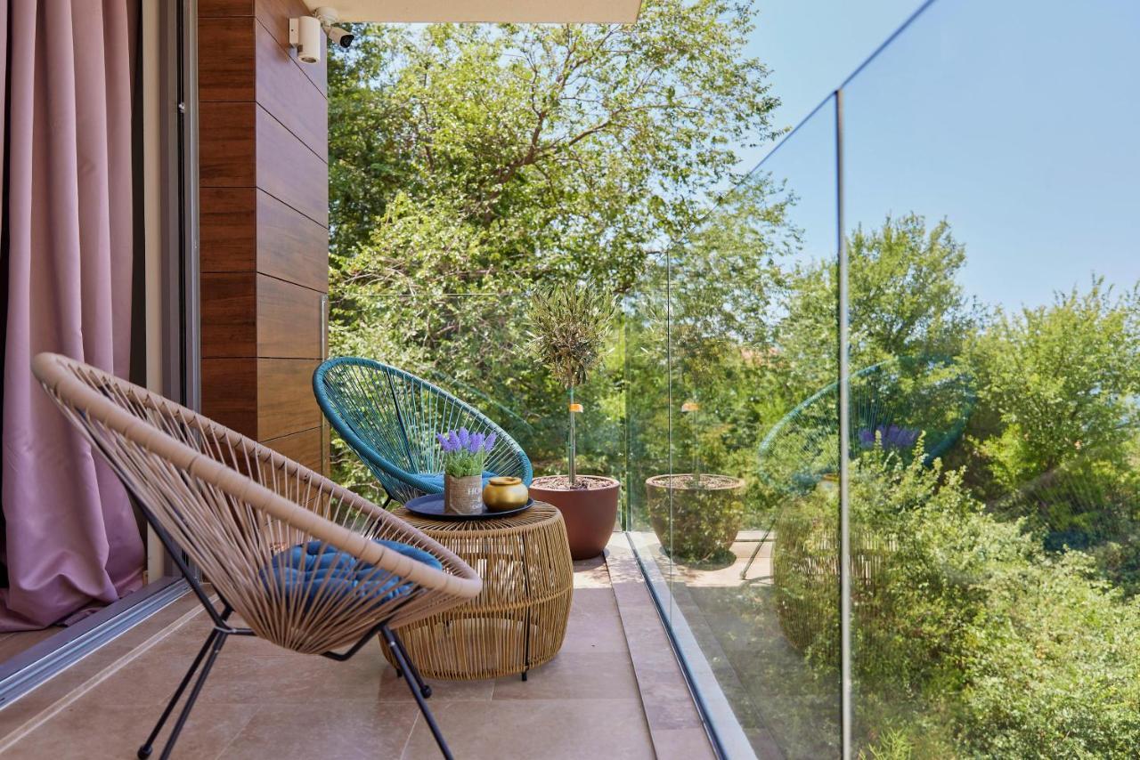 Przice Gardens Apartment With Heated Pool Kotor Exterior foto